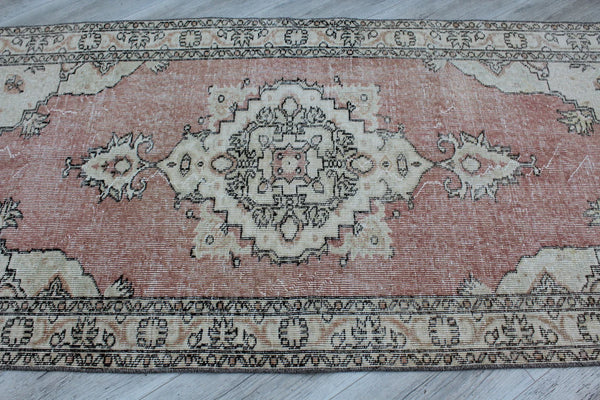 Vintage Turkish Rug - 37.5