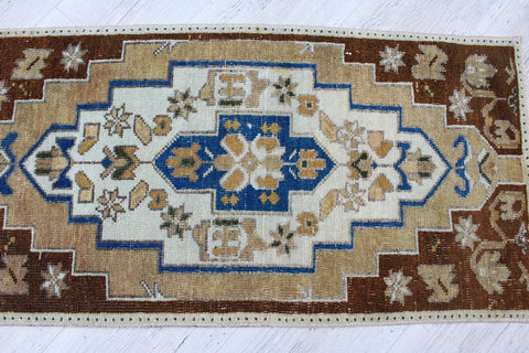 Vintage Turkish Rug " Syllvia"  - 45.5"x 86", #612