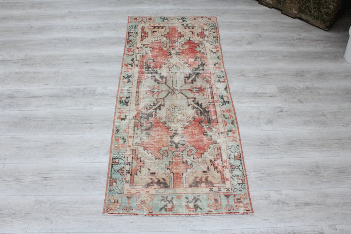 Vintage Turkish Mini Rug - 29 Vintage Turkish Mini Rug - 29
