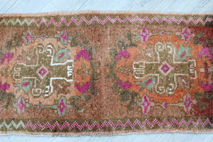 Mini Rug " Amir" - 18" x 36", #546