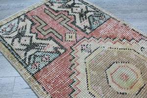 Mini Rug  " Benson" - 17" x 37" , #431