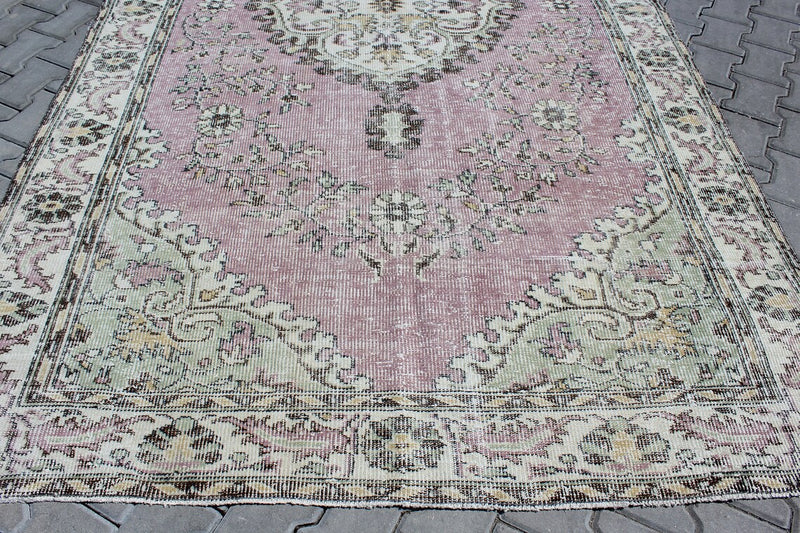 Vintage Turkish Rug - 71.5"x 124.5" , #410