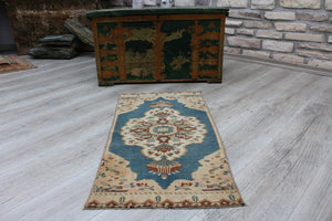 Mini Rug  "Eshta" - 17.5"x 35"  , #533