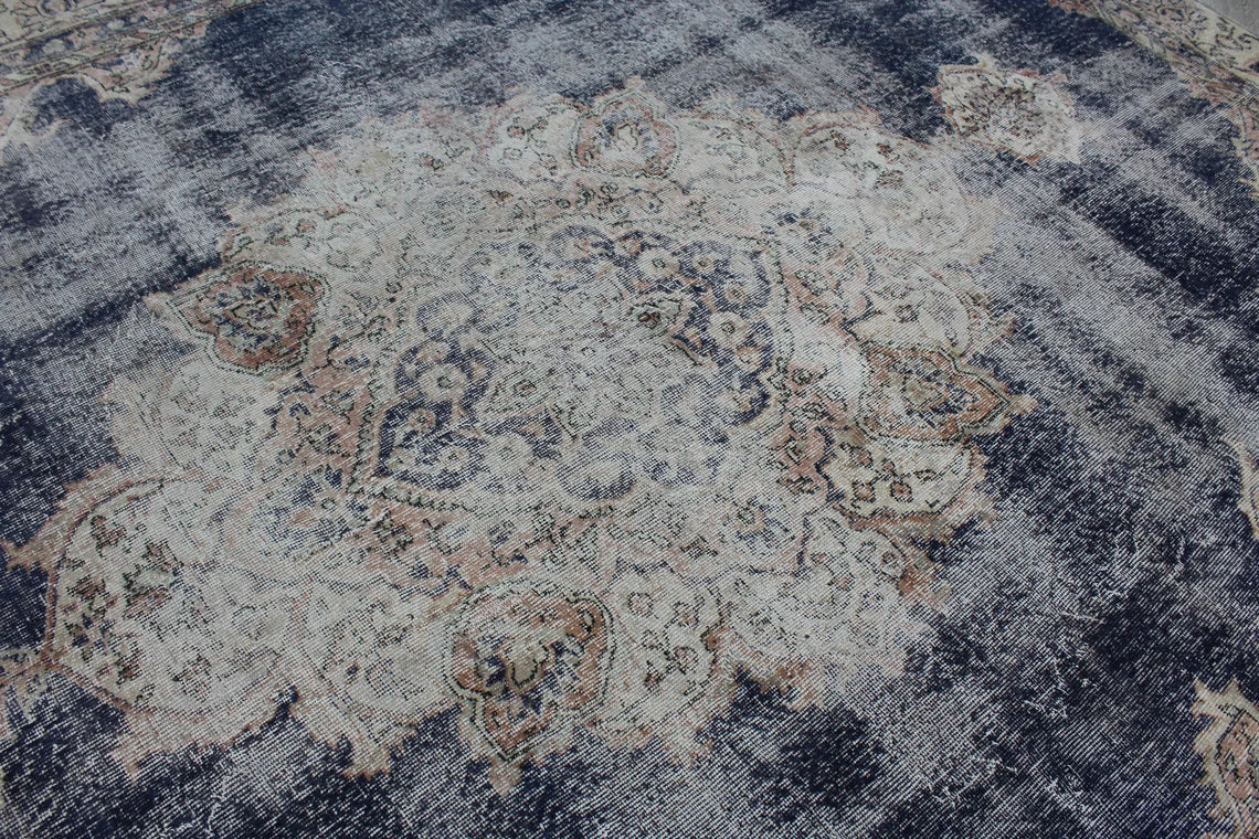 Vintage Turkish Rug - 93