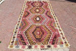 Beyna 128" x 58", #883