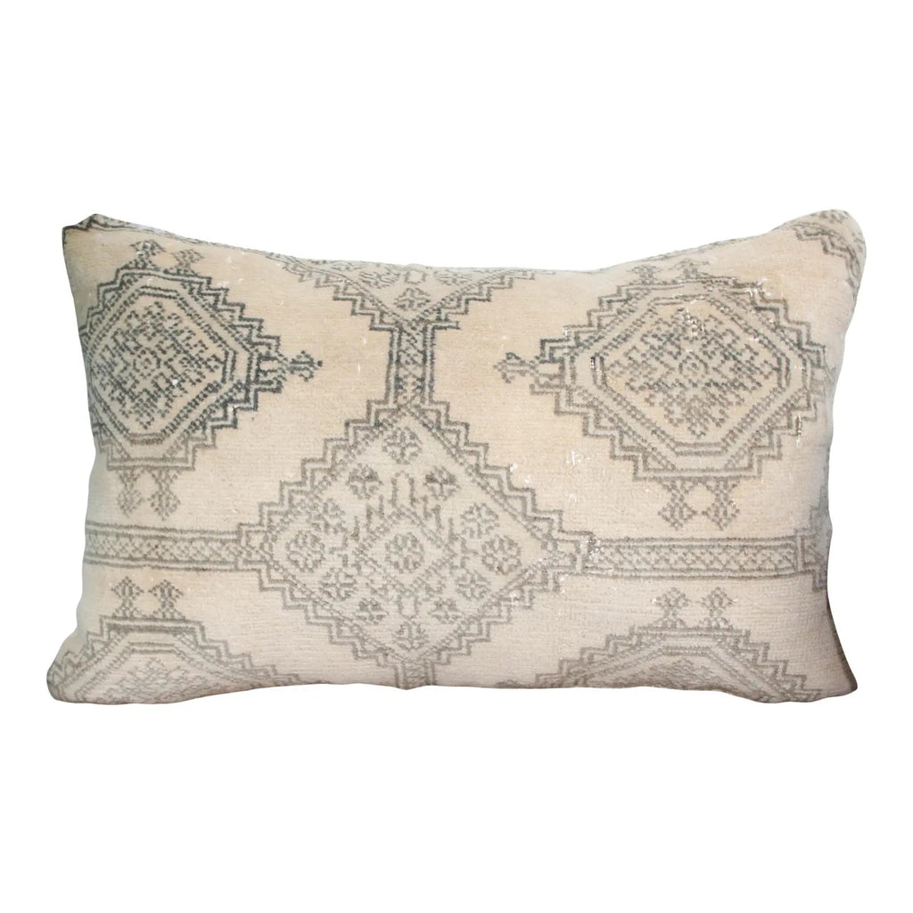 Oushak Rug Pillow 17.5 x 26.5", #18