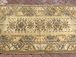 Milas 78" x 43", #105