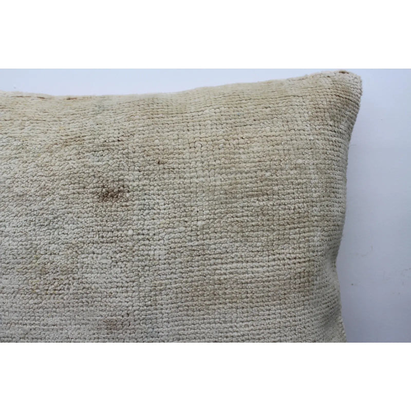 Rug Pillow 20" x 20", #76